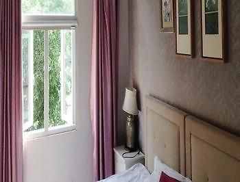 שיאמן Shakespeare Garden Hotel מראה חיצוני תמונה