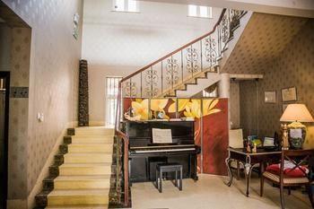 שיאמן Shakespeare Garden Hotel מראה חיצוני תמונה